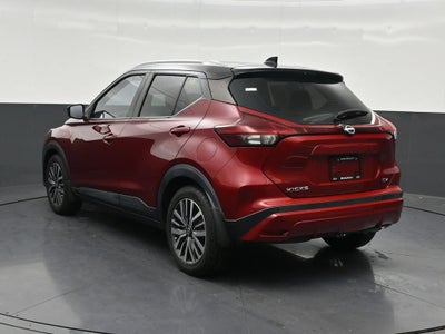 2022 Nissan Kicks SV