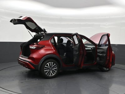 2022 Nissan Kicks SV