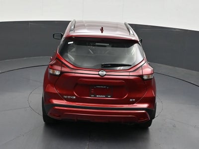 2023 Nissan Kicks SR Xtronic CVT