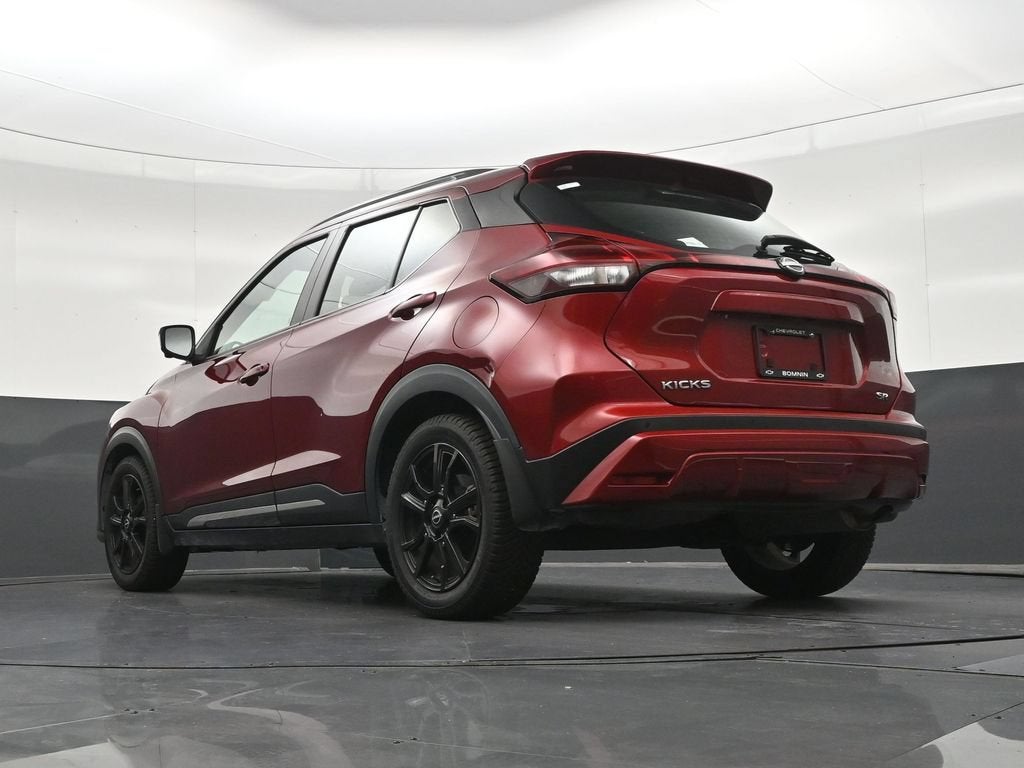 2023 Nissan Kicks SR Xtronic CVT