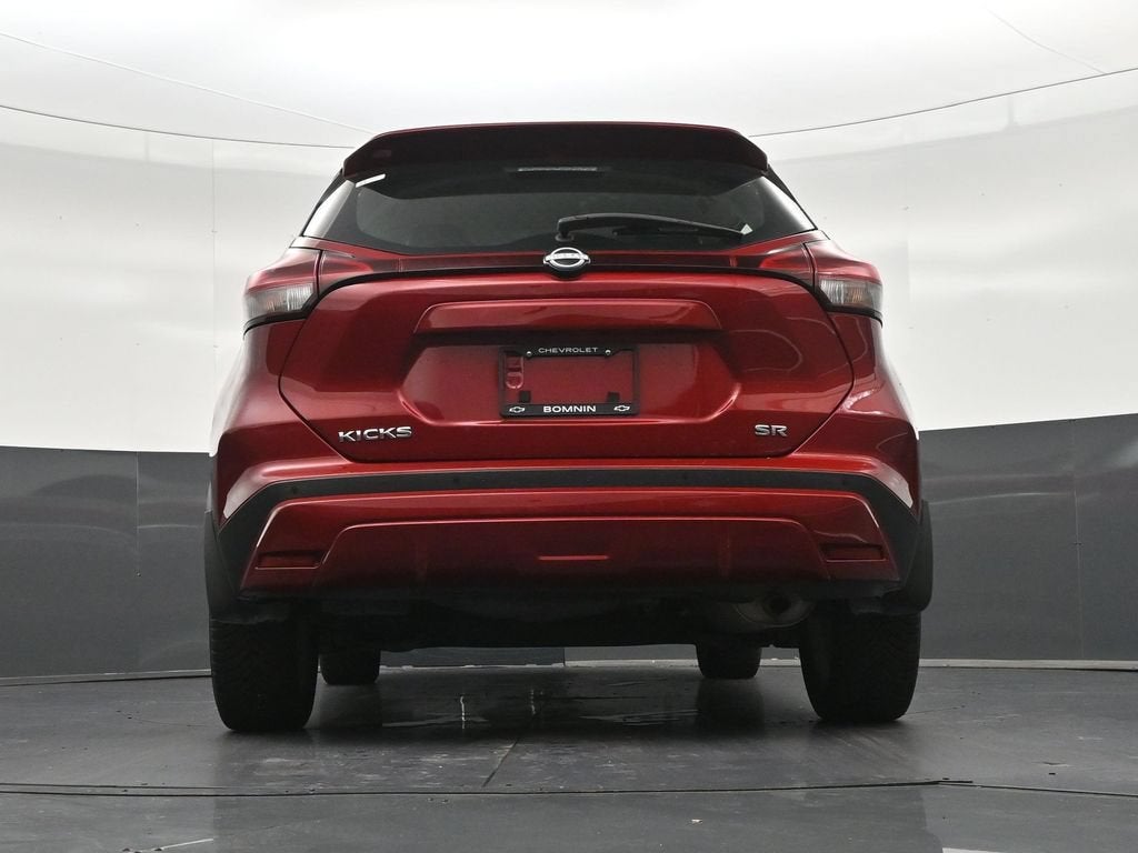 2023 Nissan Kicks SR Xtronic CVT