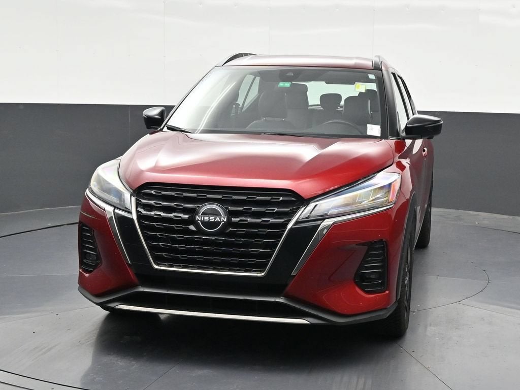 2023 Nissan Kicks SR Xtronic CVT