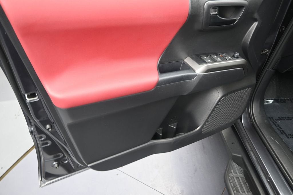 2023 Toyota Tacoma 2WD SR5