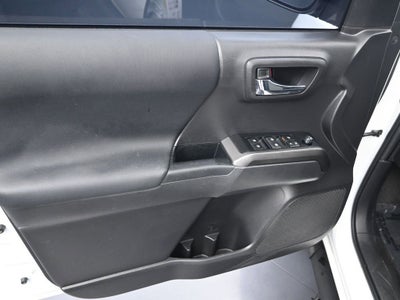 2022 Toyota Tacoma 2WD SR5