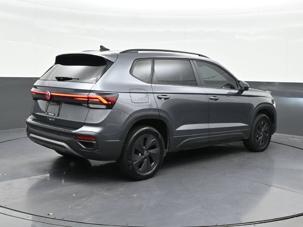 2025 Volkswagen Taos S