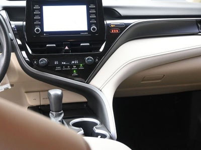 2022 Toyota Camry LE