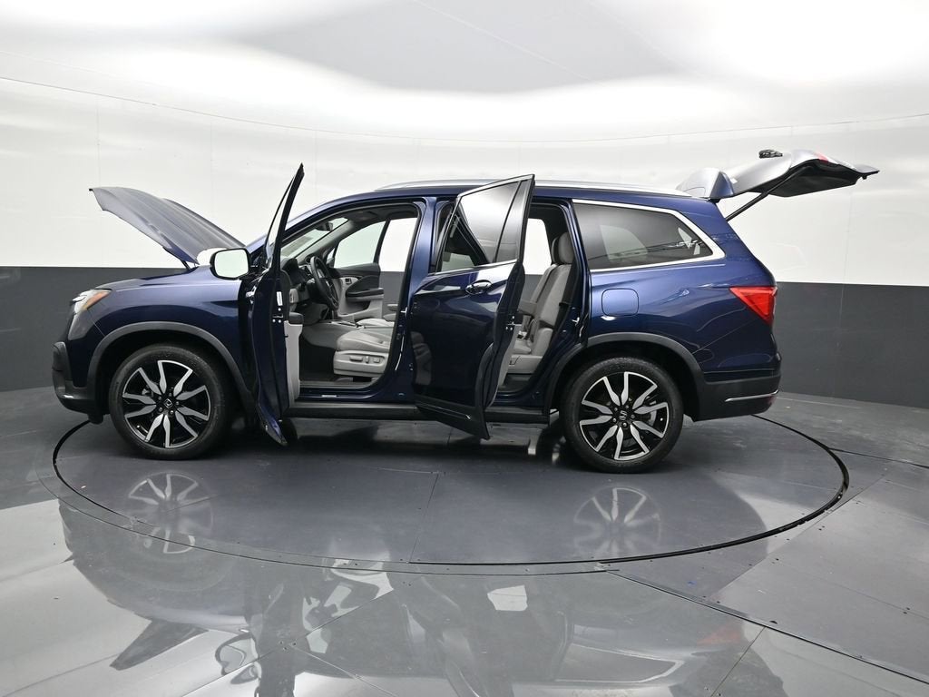 2022 Honda Pilot Touring 7-Passenger