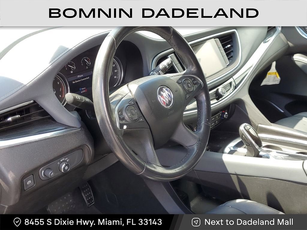 2020 Buick Enclave Essence