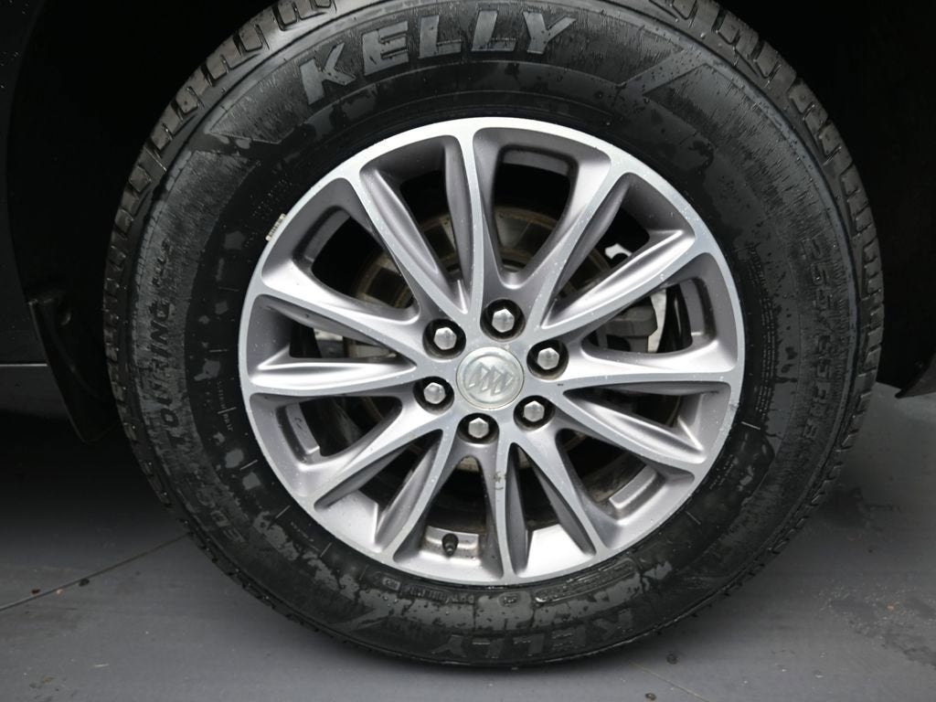 2022 Buick Enclave Essence