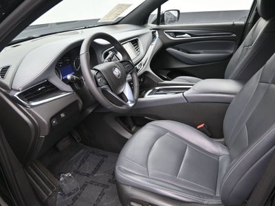 2022 Buick Enclave Essence