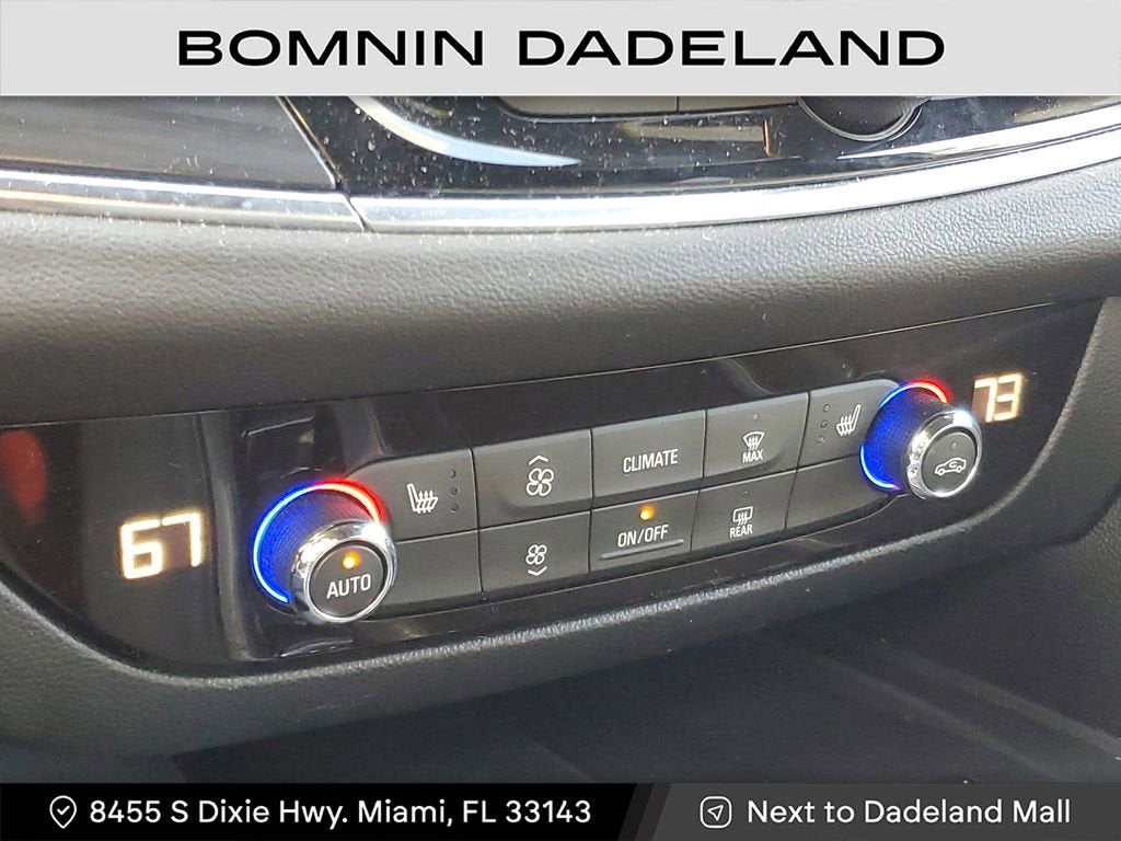 2023 Buick Enclave Essence