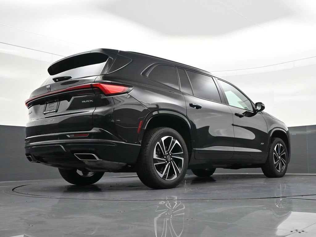 2025 Buick Enclave Sport Touring