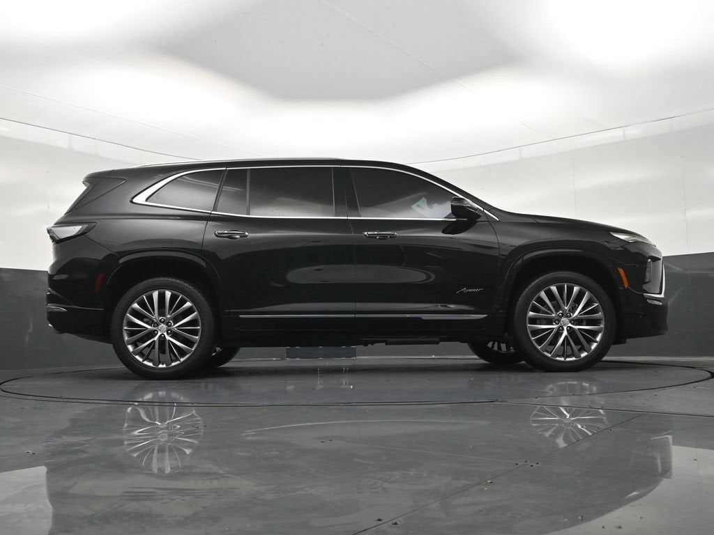 2025 Buick Enclave Avenir