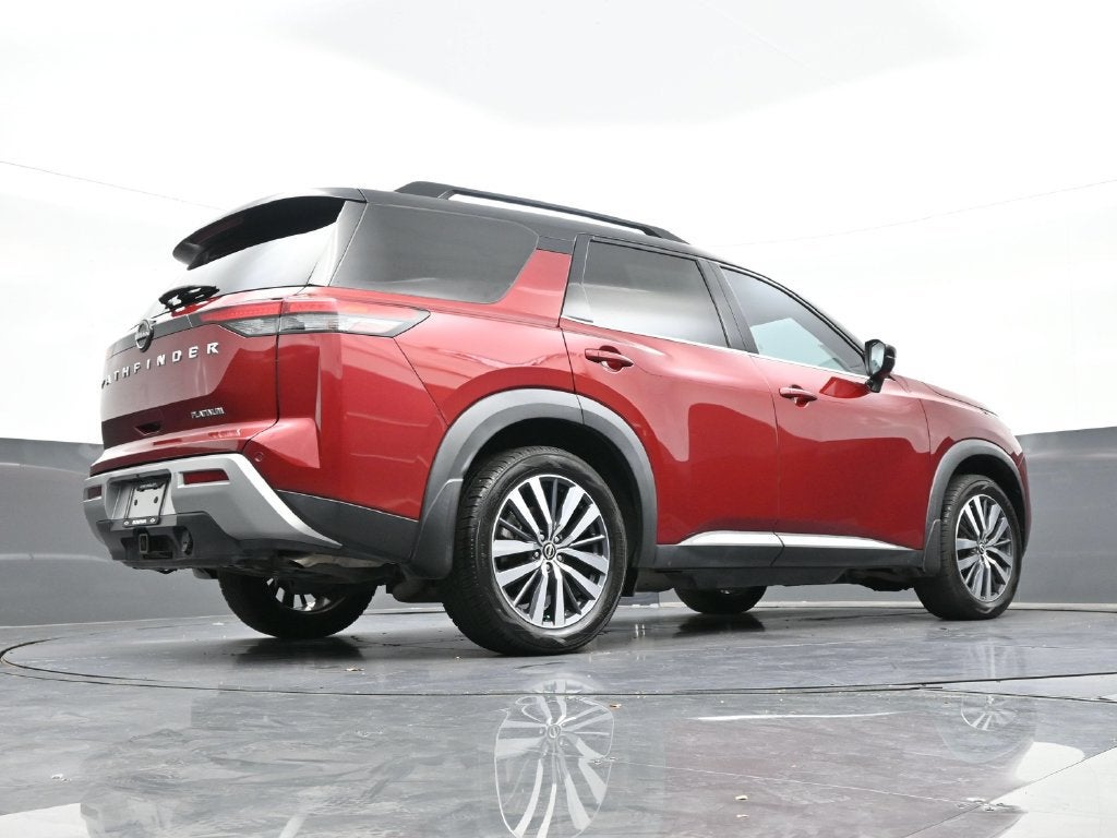 2022 Nissan Pathfinder Platinum