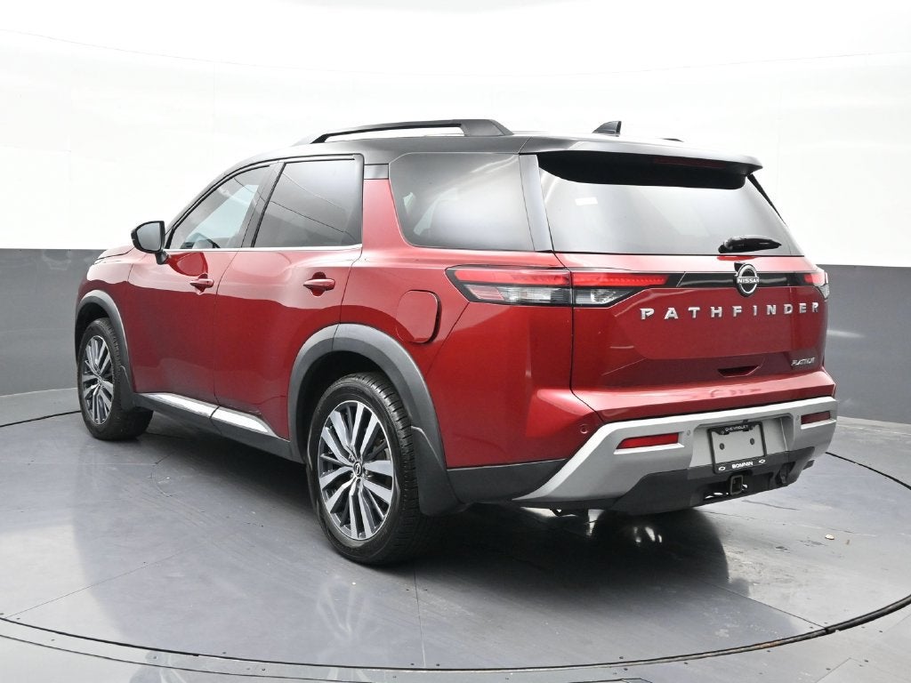 2022 Nissan Pathfinder Platinum