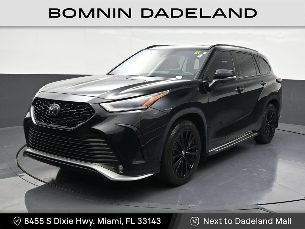 2024 Toyota Highlander LE