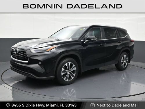 2024 Toyota Highlander LE