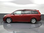2020 Toyota Sienna LE Auto Access Seat