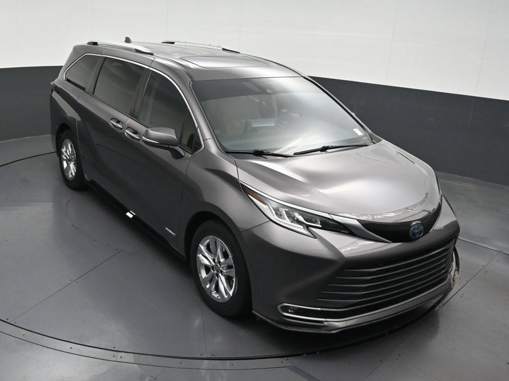 2021 Toyota Sienna Limited
