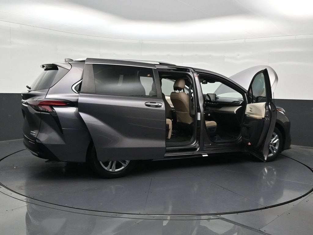 2021 Toyota Sienna Limited