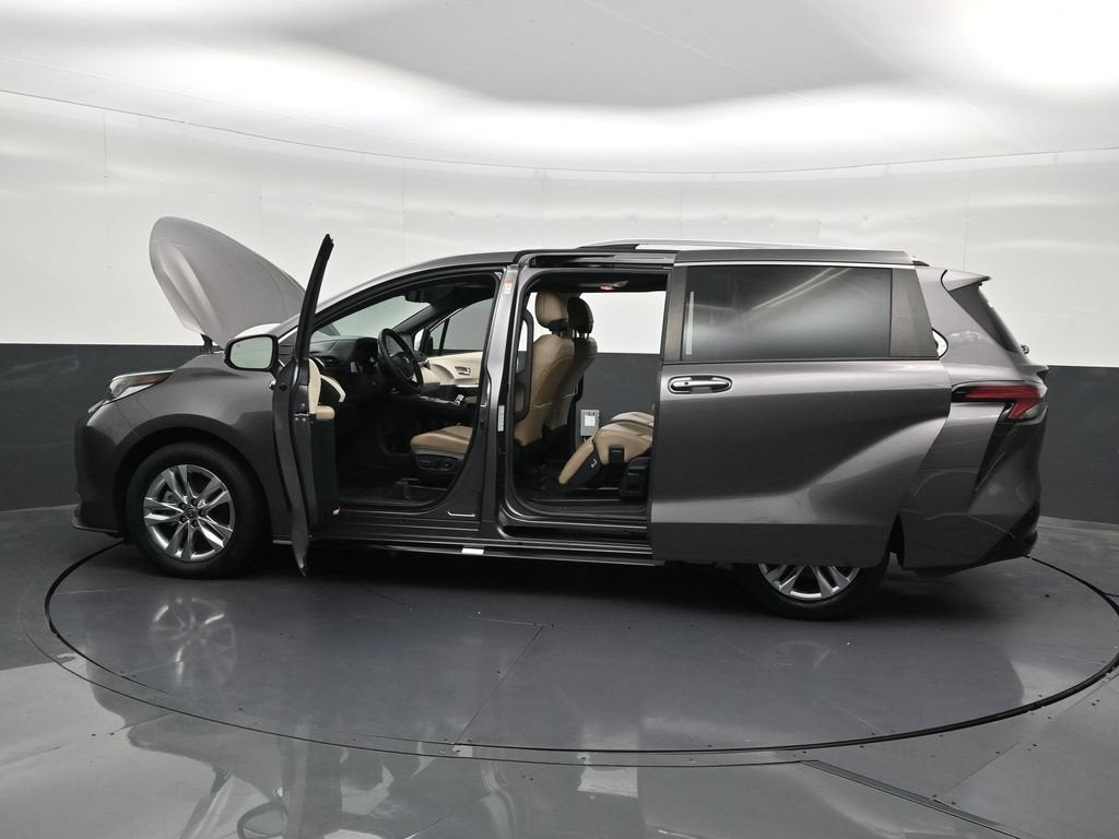 2021 Toyota Sienna Limited