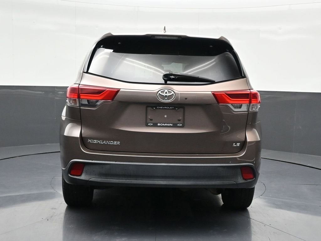 2018 Toyota Highlander LE