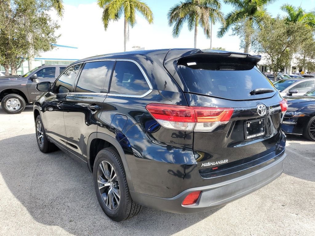 2018 Toyota Highlander LE