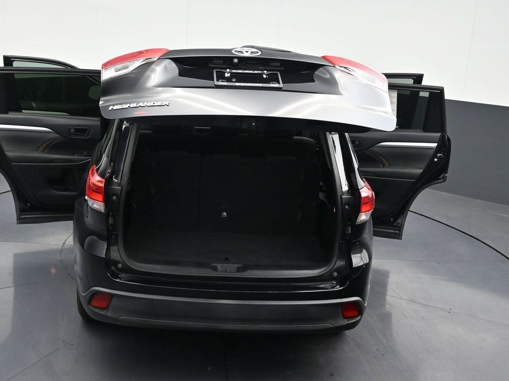 2018 Toyota Highlander LE