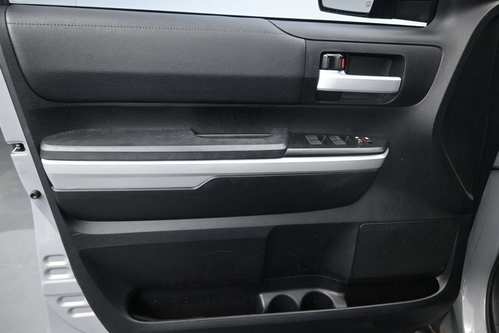 2021 Toyota Tundra 2WD SR5