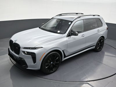 2023 BMW X7 M60i