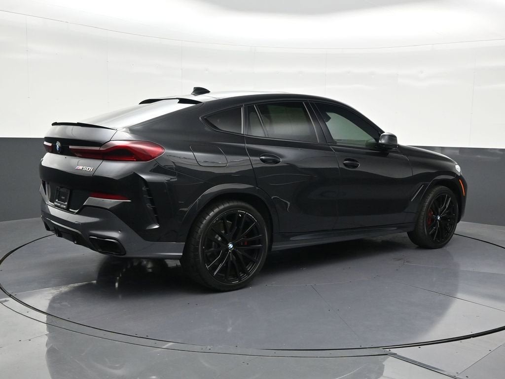 2021 BMW X6 M50i