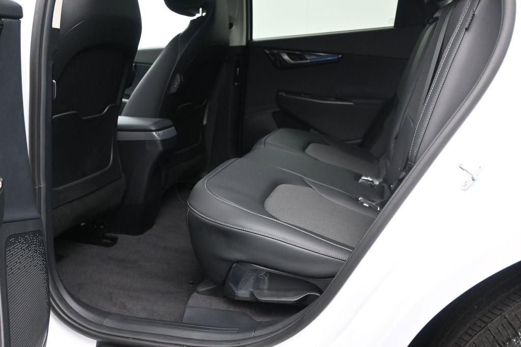 2025 Kia EV6 Light
