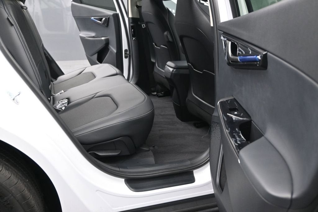 2025 Kia EV6 Light