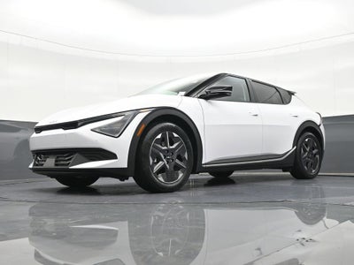 2025 Kia EV6 Light