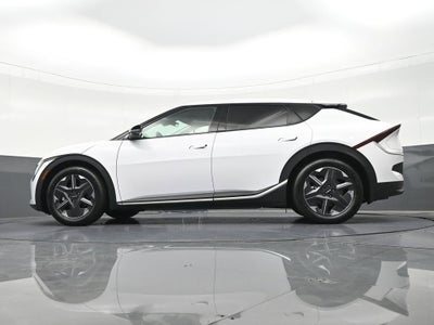 2025 Kia EV6 Light