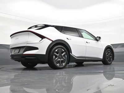 2025 Kia EV6 Light