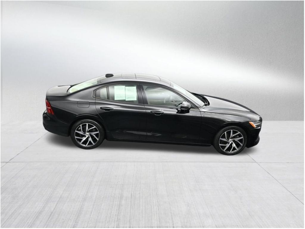 2019 Volvo S60 Momentum