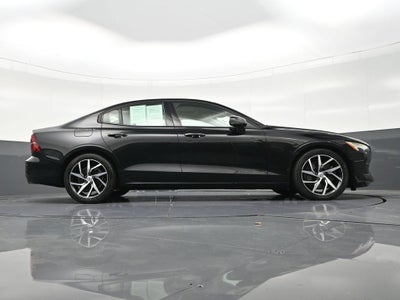 2019 Volvo S60 Momentum