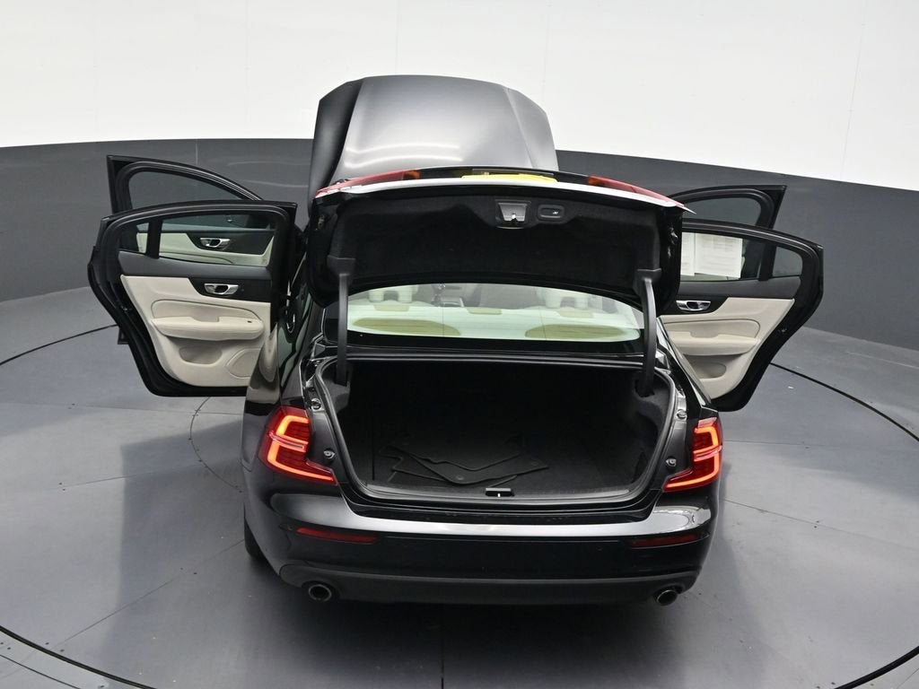 2019 Volvo S60 Momentum