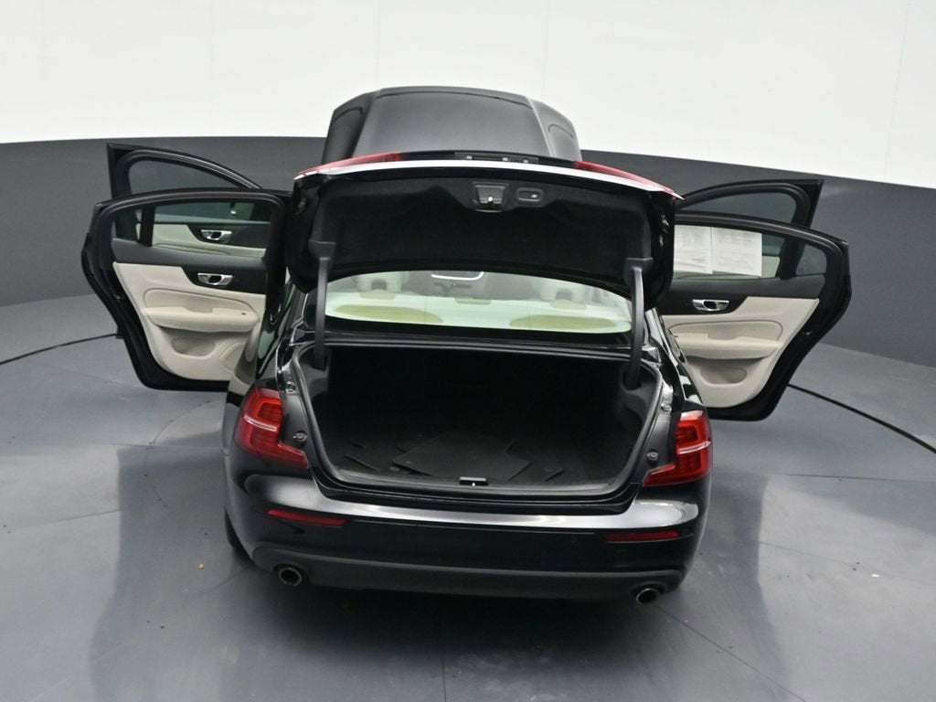 2019 Volvo S60 Momentum