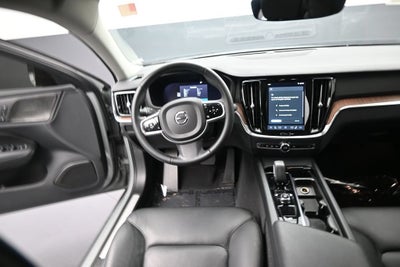 2024 Volvo S60 Plus Dark Theme