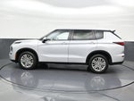 2024 Mitsubishi Outlander ES