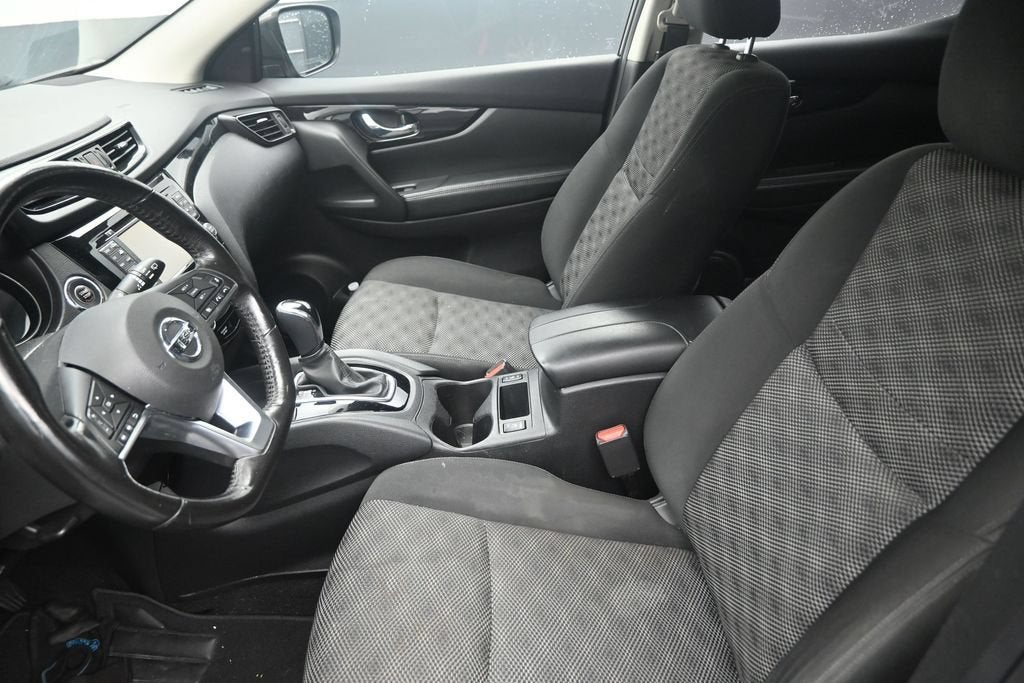 2018 Nissan Rogue Sport SV