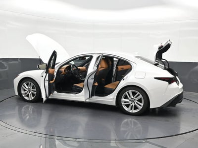 2023 Lexus IS IS 300
