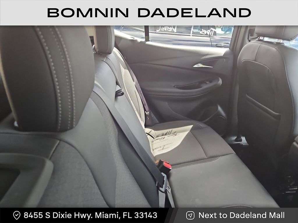 2022 Buick Encore GX Select