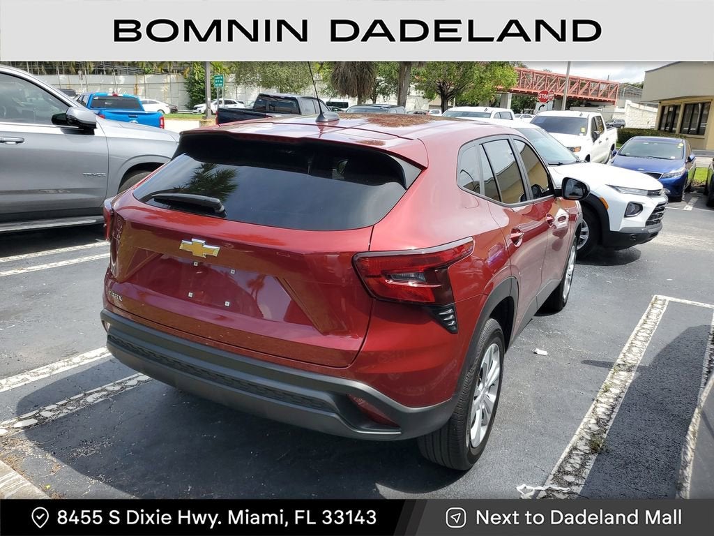 2025 Chevrolet Trax LS