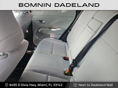 2024 Hyundai Kona SE