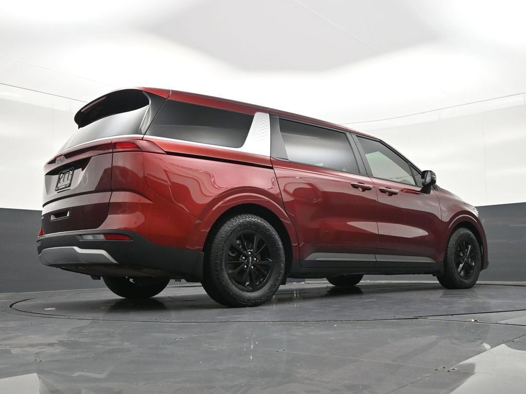 2023 Kia Carnival LX