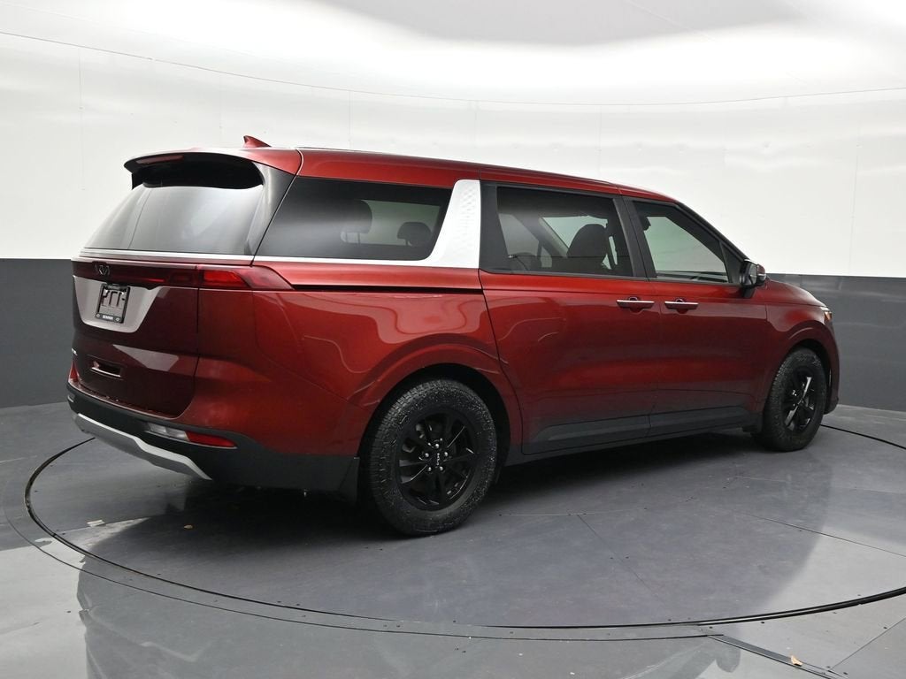 2023 Kia Carnival LX