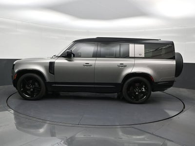 2024 Land Rover Defender 130 P400 X-Dynamic SE